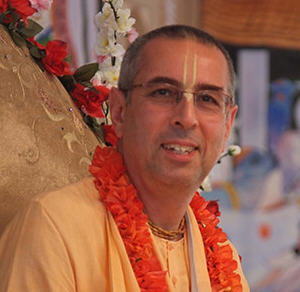 HH Niranjana Swami